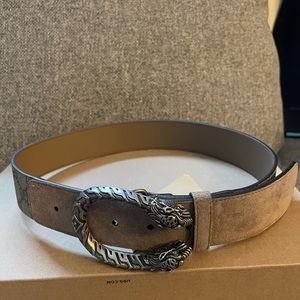 Gucci GG Supreme Suede Ebony/Taupe Women’s Belt. Size 70.